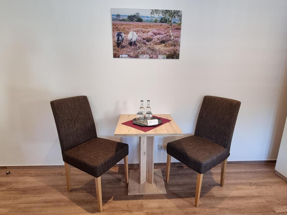 Landhotel Hof Barrl Schneverdingen Oda fotoğraf